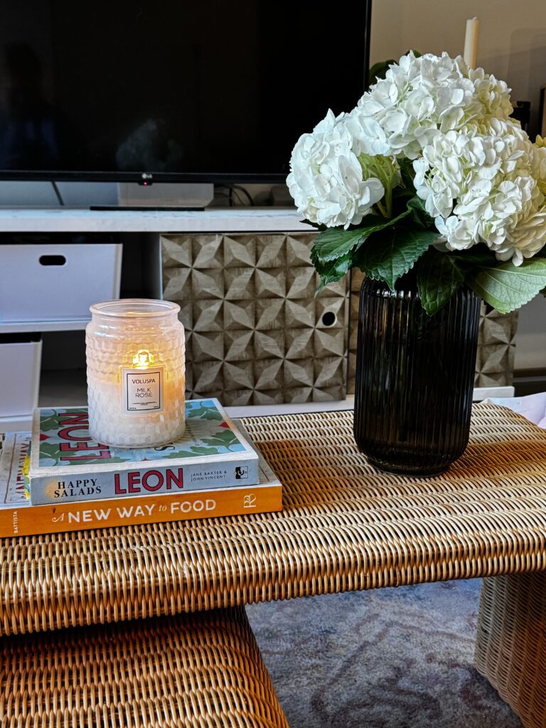 Winter table centerpiece post Christmas